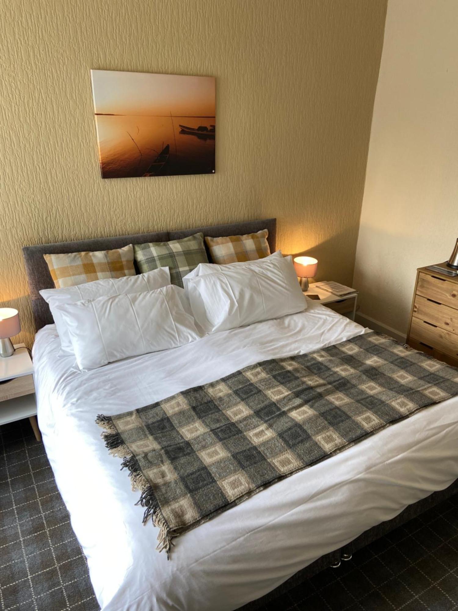 No 4 Portpatrick B&B Экстерьер фото